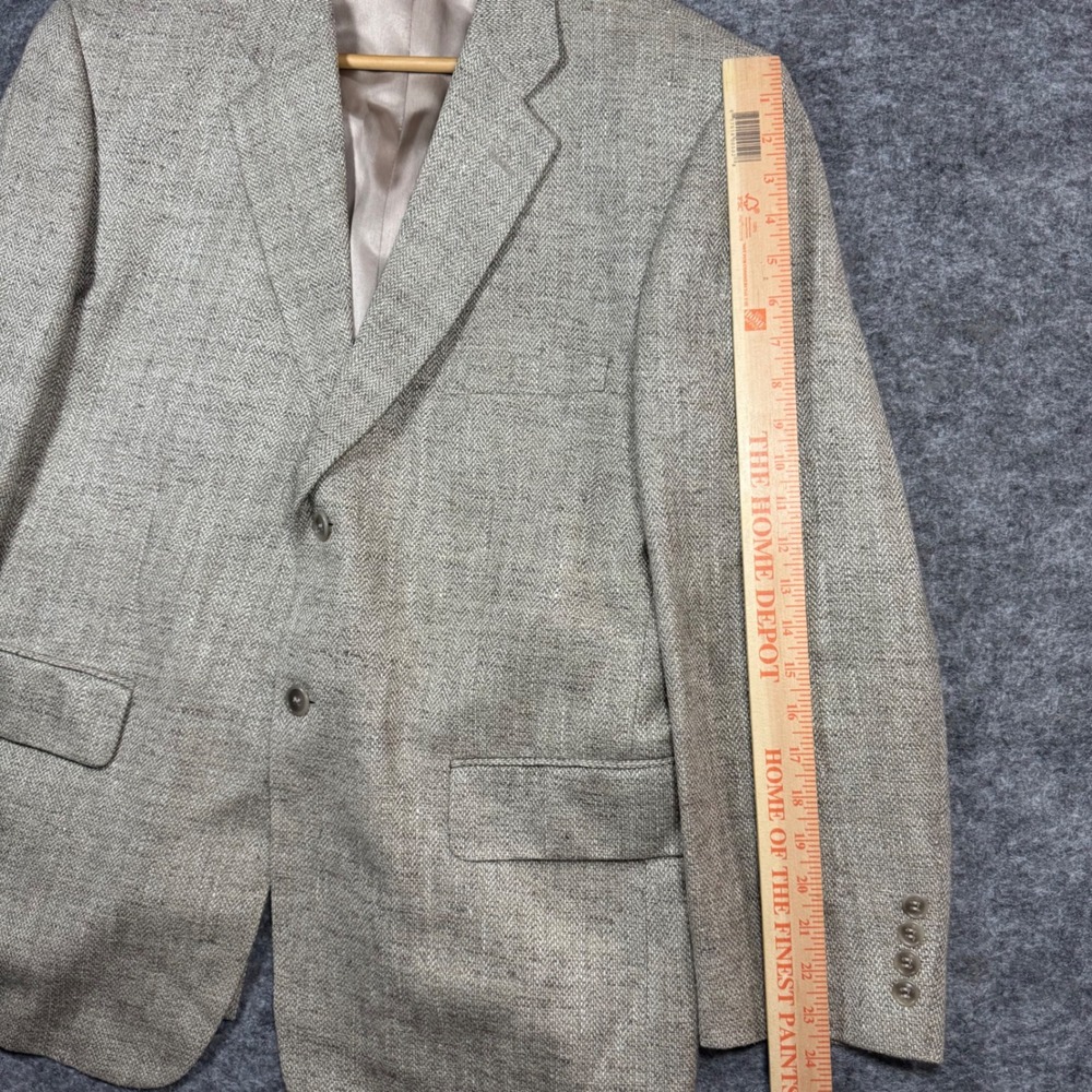Stafford 100% Silk Blazer Jacket Mens 42S Herringbone Beige Tan Sport Coat - Picture 11 of 14